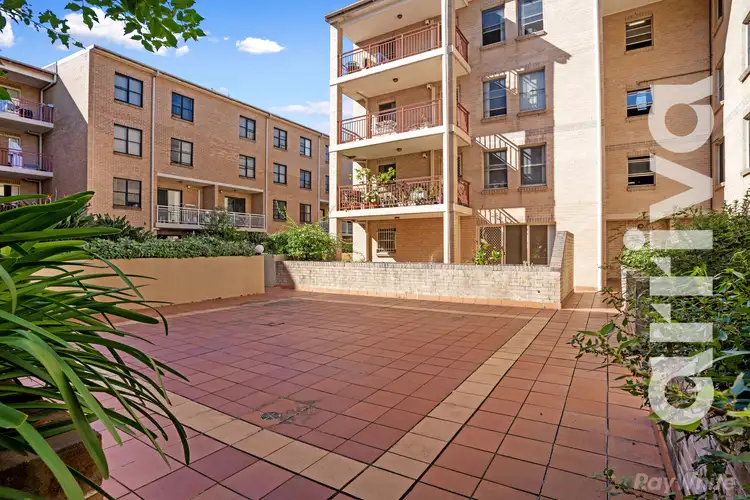 Fifth view of Homely unit listing, 23/4 Grafton Street, Chippendale NSW 2008