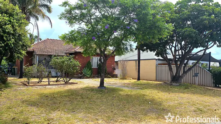 Second view of Homely house listing, 18 Lever Place, Willagee WA 6156