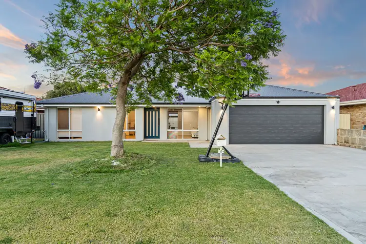 6 Fairway Crescent