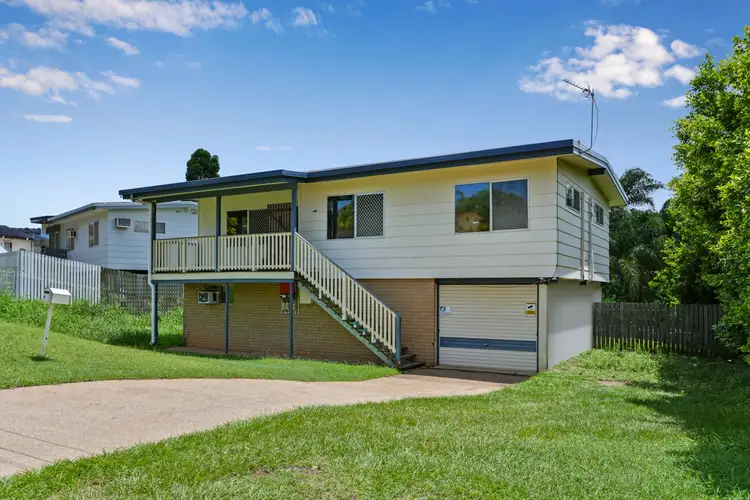 15 Bauhinia Street, Kin Kora QLD 4680