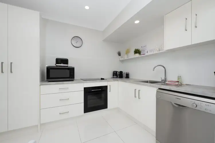 28/59 The Strand, North Ward QLD 4810