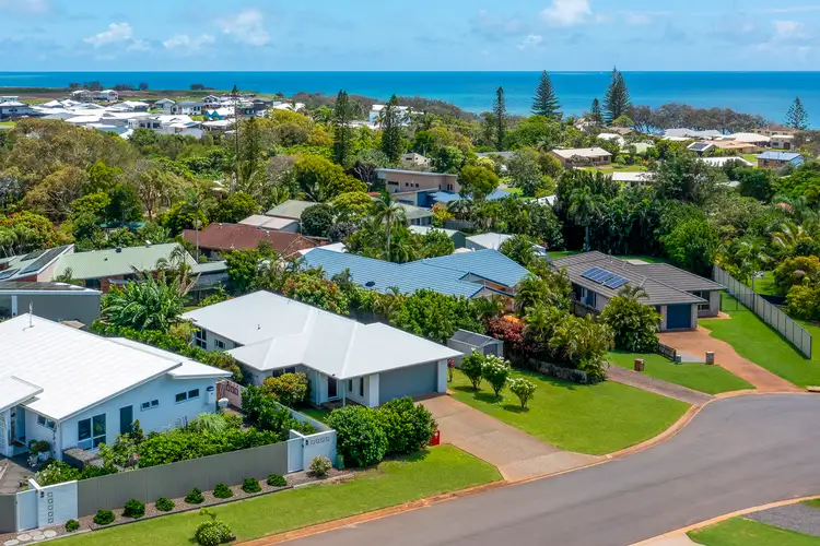 Second view of Homely house listing, 2 Munckton Court, Innes Park QLD 4670