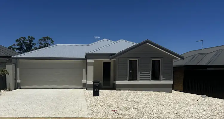 25B Logue Street