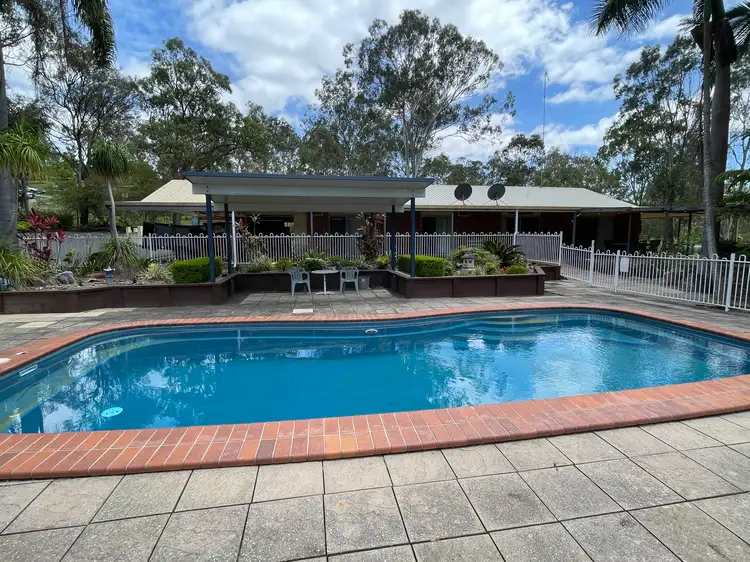 25 Helen Crescent, Wurdong Heights QLD 4680