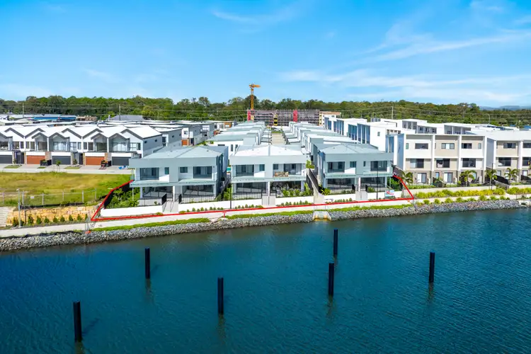 17/176 Marina Quays Boulevard, Hope Island QLD 4212