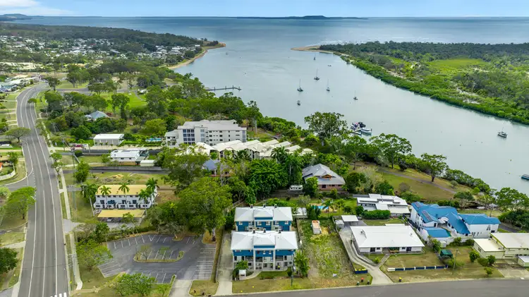 3/10 Arthur Street, Boyne Island QLD 4680