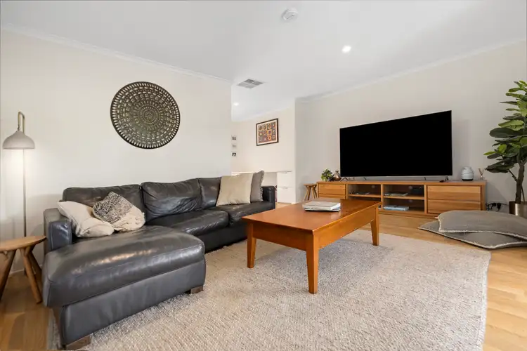 Fourth view of Homely house listing, 7 Winneke Court, Lysterfield VIC 3156