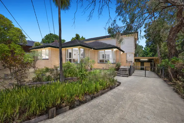 6 Reuben Court