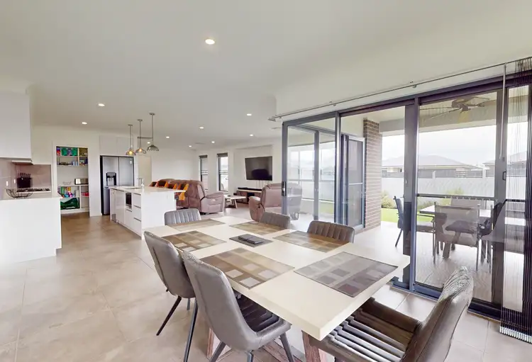 Fifth view of Homely house listing, 2 Waterway Crescent, Dubbo NSW 2830