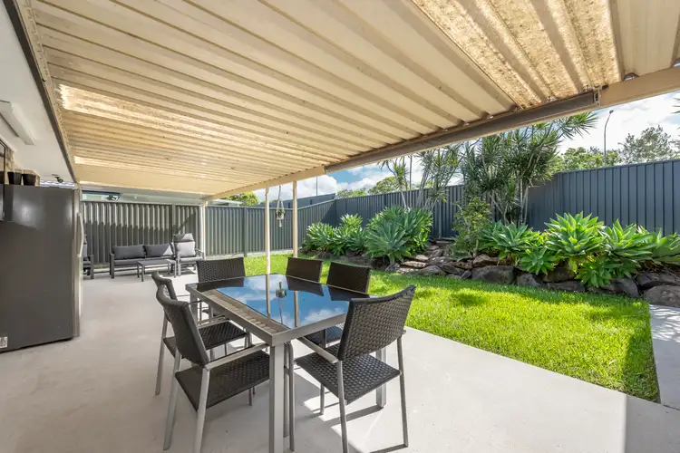 77 Oakdale Avenue, Nerang QLD 4211