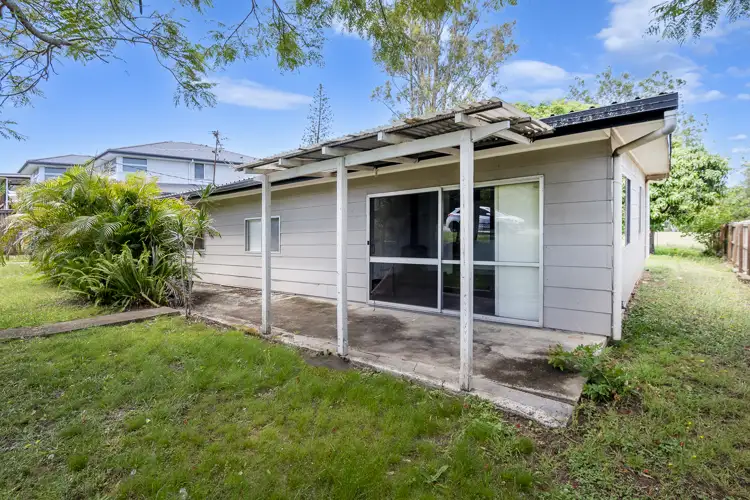 18 Hinchinbrook Avenue, Bethania QLD 4205
