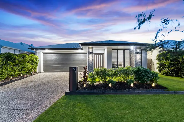 38 Leaf Street, Greenbank QLD 4124