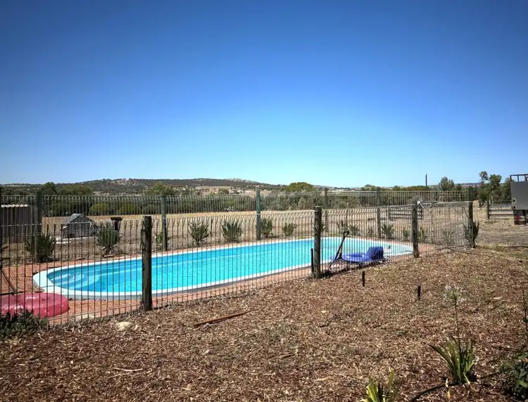 25 Prunster Road, York WA 6302