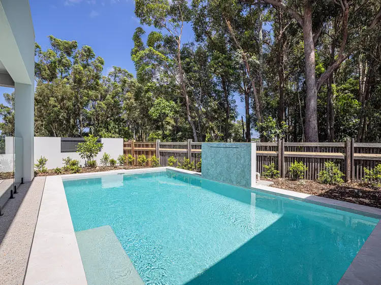 1 Gahnia Court, Banksia Beach QLD 4507