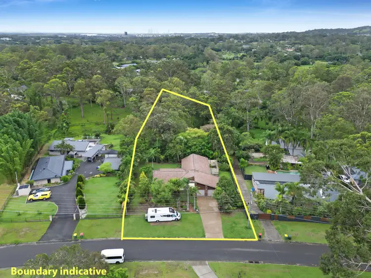8 Umpara Crescent, Mudgeeraba QLD 4213