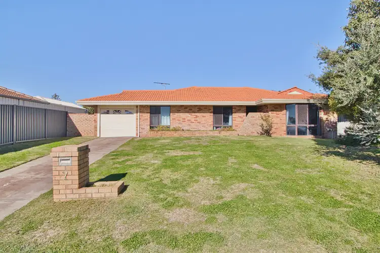 7 Arctic Close, Waikiki WA 6169