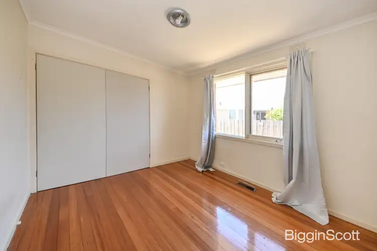 Fifth view of Homely house listing, 1 Marcia Court, Glen Waverley VIC 3150