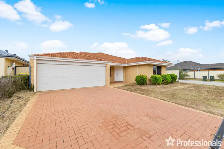 8 Cape York Ramble, Bertram WA 6167