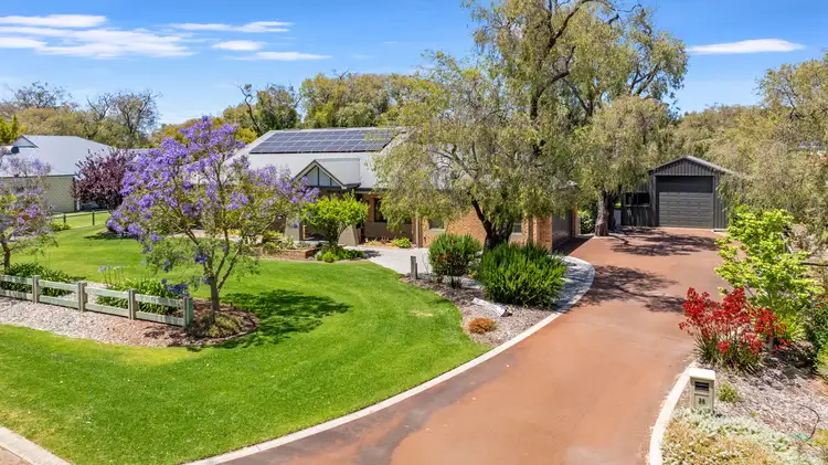 28 Lindsay Drive, Yalyalup WA 6280