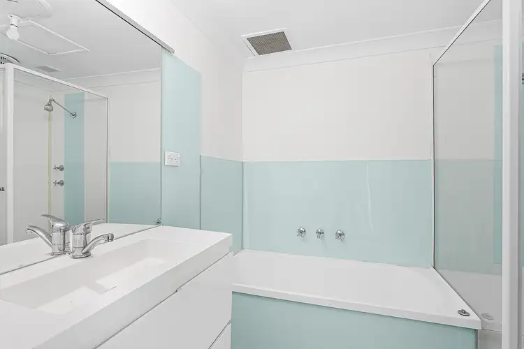 Fourth view of Homely house listing, 21 William Beach Drive, Kanahooka NSW 2530