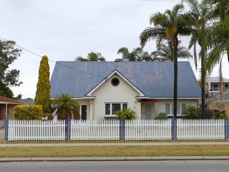 101 Renou St