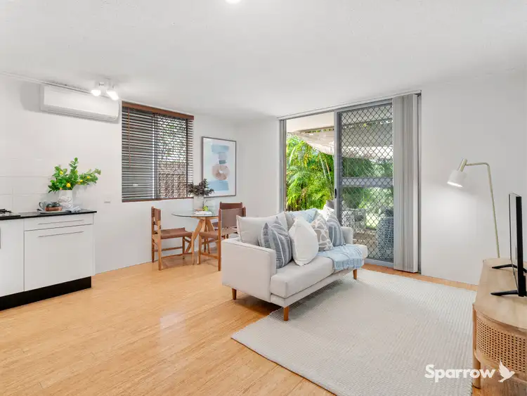 Fifth view of Homely unit listing, 6/125 Clarence Road, Indooroopilly QLD 4068