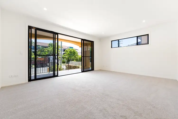 Second view of Homely semi-detached listing, 1/19 Purli Street, Chevron Island QLD 4217