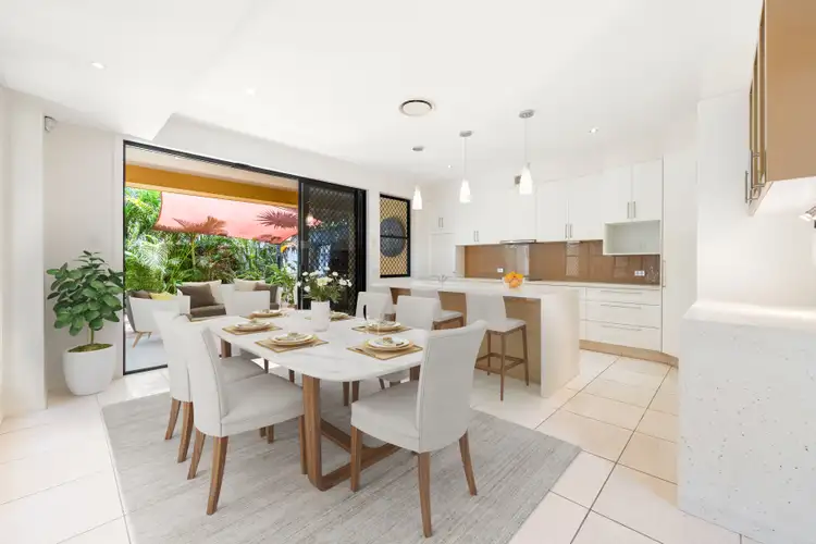 Fifth view of Homely semi-detached listing, 1/19 Purli Street, Chevron Island QLD 4217