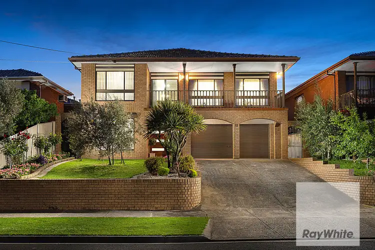 11 Shakespeare Drive