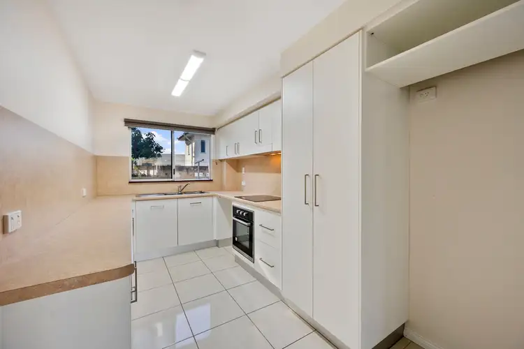 Second view of Homely apartment listing, 7/24 Bayswater Terrace, Hyde Park QLD 4812