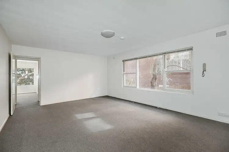 26 St Lukes Street