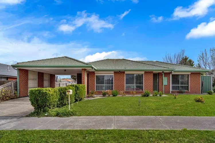 56 Yarcombe Crescent, Craigieburn VIC 3064