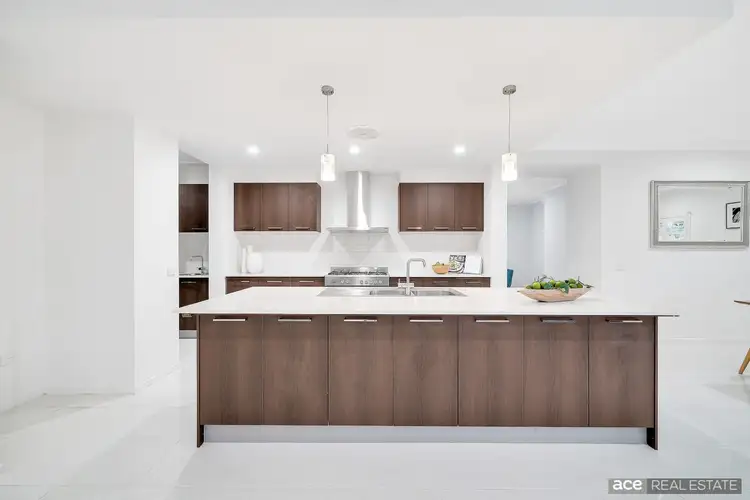 Fourth view of Homely house listing, 3 Parkdale Place, Point Cook VIC 3030