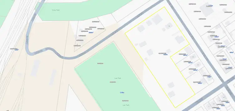 320-326 GEORGE STREET, Depot Hill QLD 4700