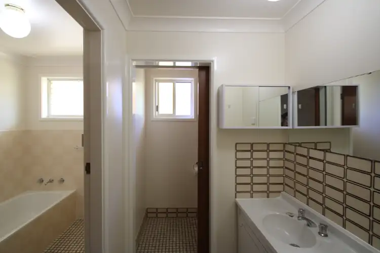 Fifth view of Homely house listing, 4 Matthews Avenue, Orange NSW 2800