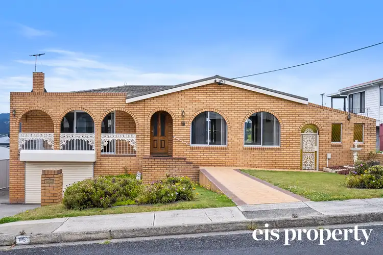 13 Croyden Avenue, Montrose TAS 7010