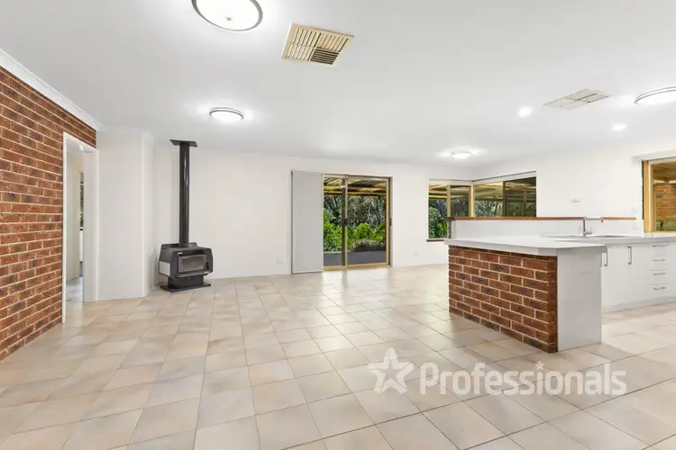 Sixth view of Homely house listing, 6 Ecclestone Court, Boyanup WA 6237