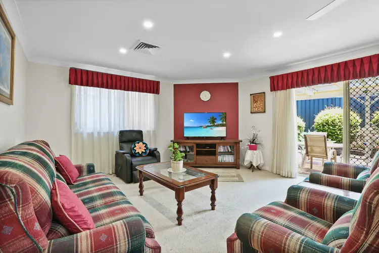 Second view of Homely house listing, 6 Hallam Close, Kanahooka NSW 2530