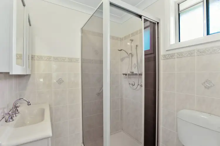 Sixth view of Homely house listing, 6 Hallam Close, Kanahooka NSW 2530