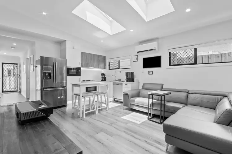 28 Troost Circuit, Bellbird Park QLD 4300