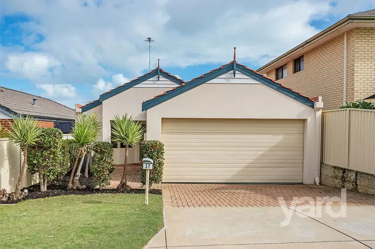 37 Foss Street, Bicton WA 6157