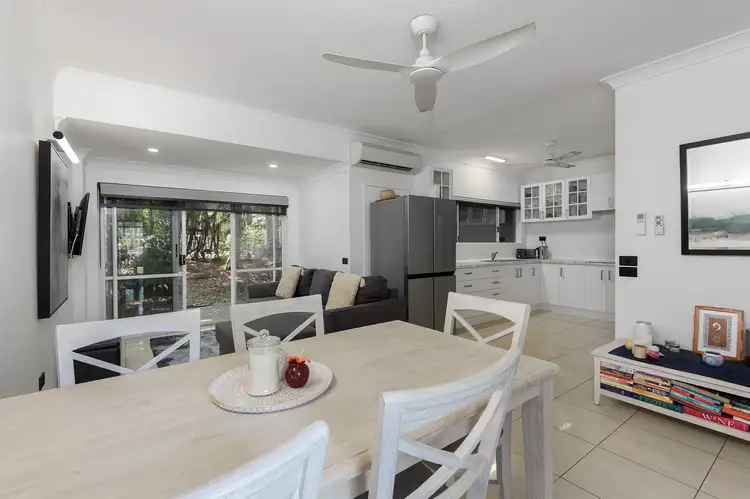 11/121-137 Port Douglas Road, Port Douglas QLD 4877