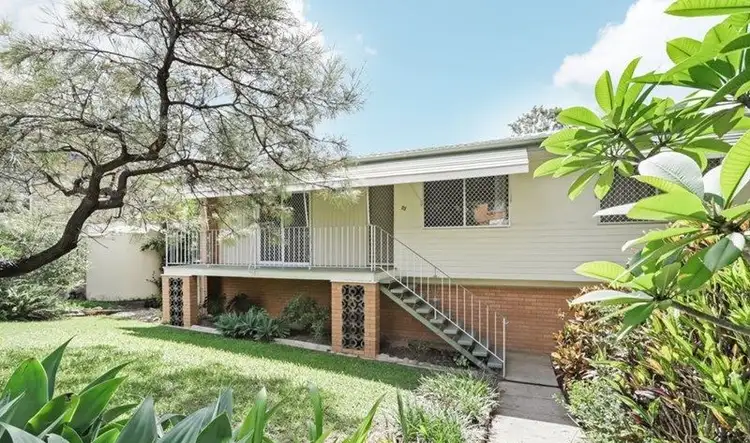 23 Ansford Street, Stafford Heights QLD 4053
