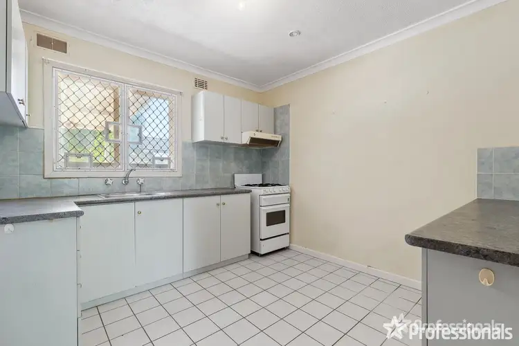 Sixth view of Homely house listing, 3/63 Madden Way, Parmelia WA 6167