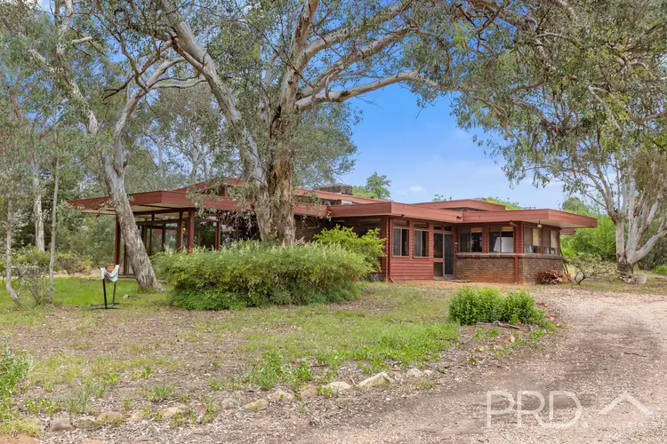 28 Boonderoo Road, Tumut NSW 2720