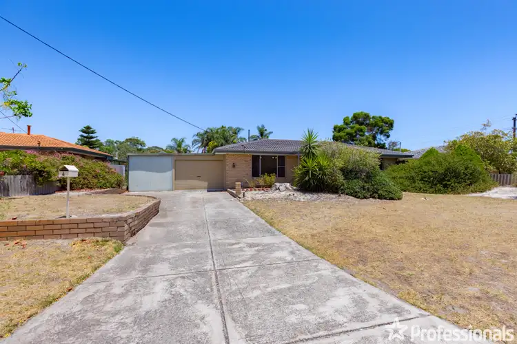 Second view of Homely house listing, 4 Yew Place, Parkwood WA 6147