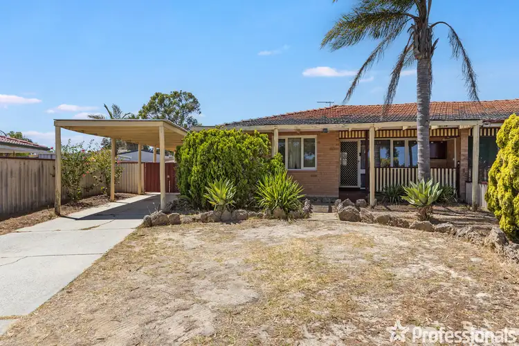 Second view of Homely house listing, 31 Dawson Way, Parmelia WA 6167