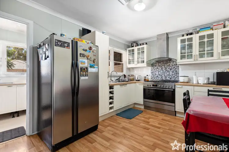 Seventh view of Homely house listing, 31 Dawson Way, Parmelia WA 6167