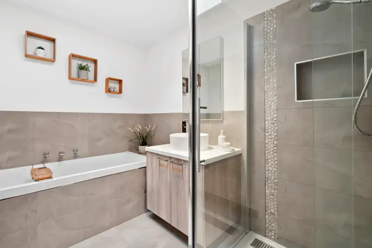 Fifth view of Homely house listing, 1 Devon Court, Ocean Grove VIC 3226