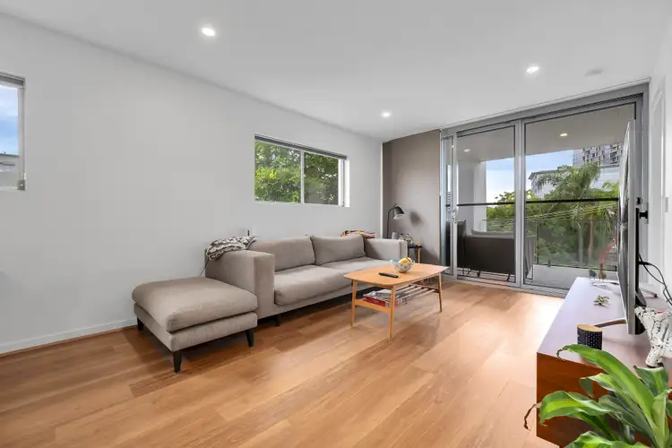 Second view of Homely unit listing, 205/14 Brereton Street, South Brisbane QLD 4101